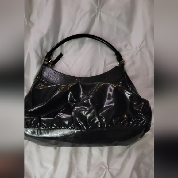 Large Patent Leather GUCCI Abbey in Amazing Condition!! - Picture 4 of 8